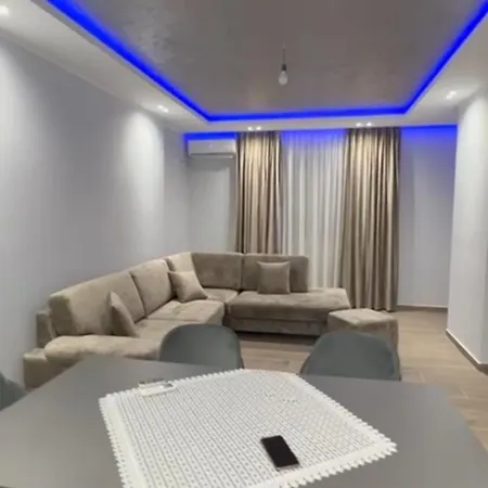 Meli's * Vlorë